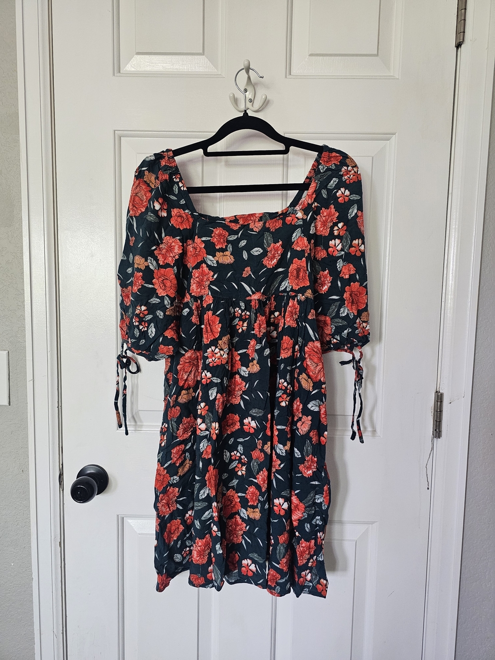 Hayden Los Angeles Floral Mini Dress